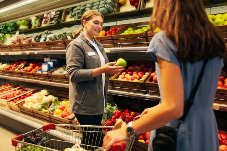 The Grocery Budget That Feeds Our Family of 4 for $300/Month