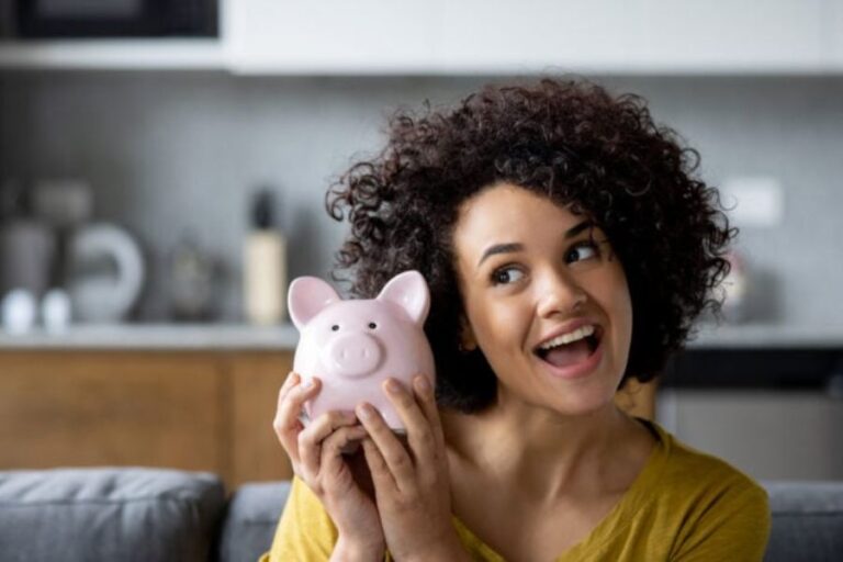 From Spender to Saver: The Mental Shift That Saved My Finances