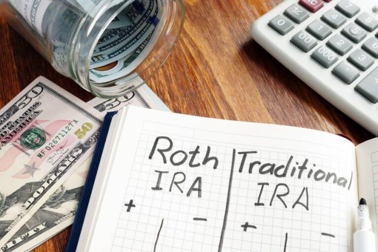 Traditional vs Roth IRA: The Tax Decision That Affects Your Entire Future