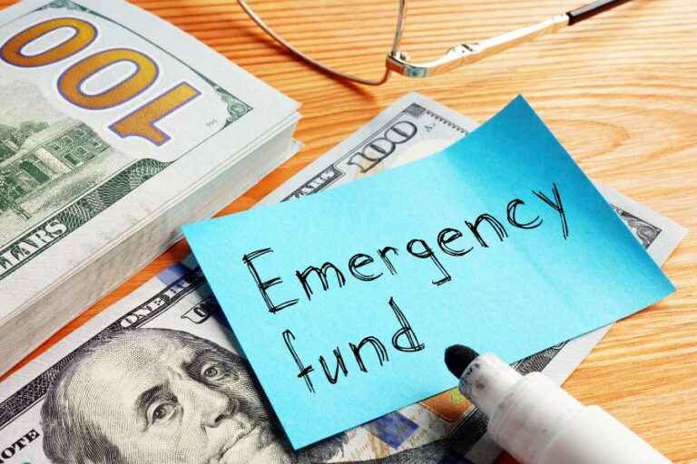 The 52-Week Challenge That Built My $2,600 Emergency Fund