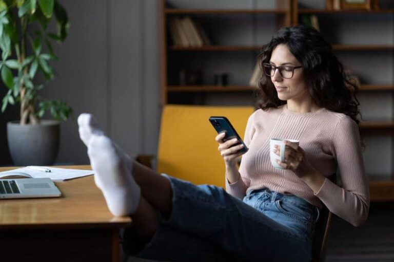 26 “Too Lazy to Work” Jobs: How I Use ChatGPT for an Easy $500/Week Side Hustle